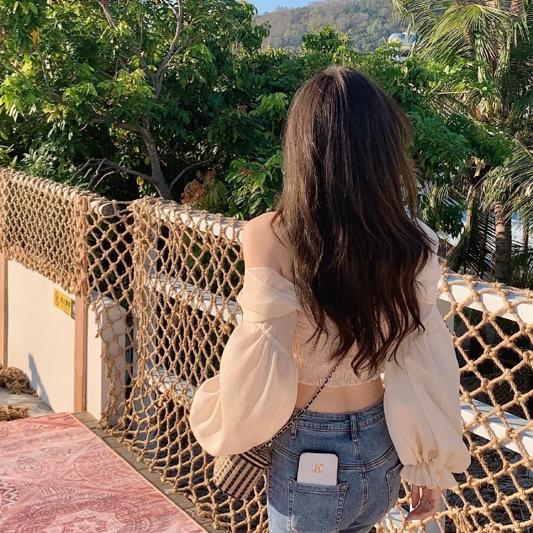 炮灰全家偷听我心声后逆天改命第2部